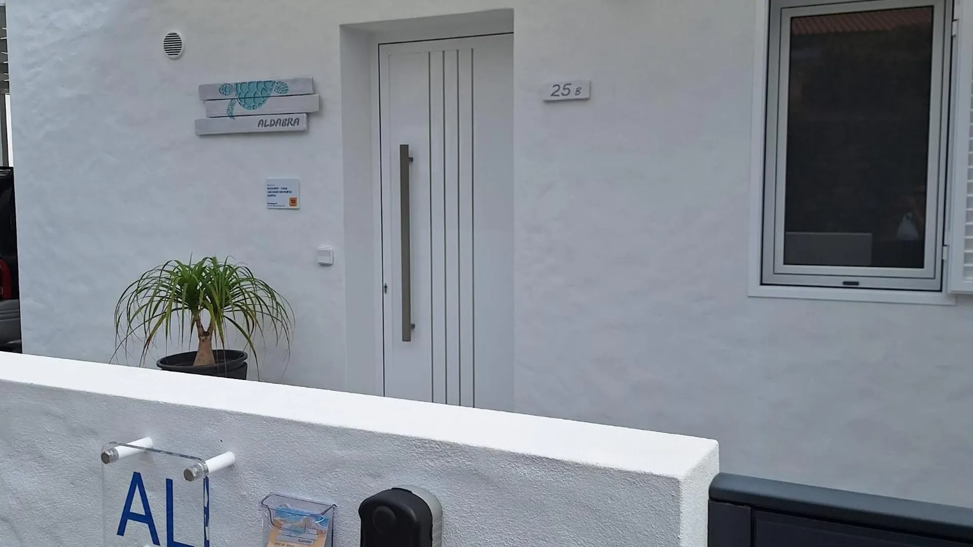 Aldabra - Casa Vacanze Em Porto Santo 0*,
